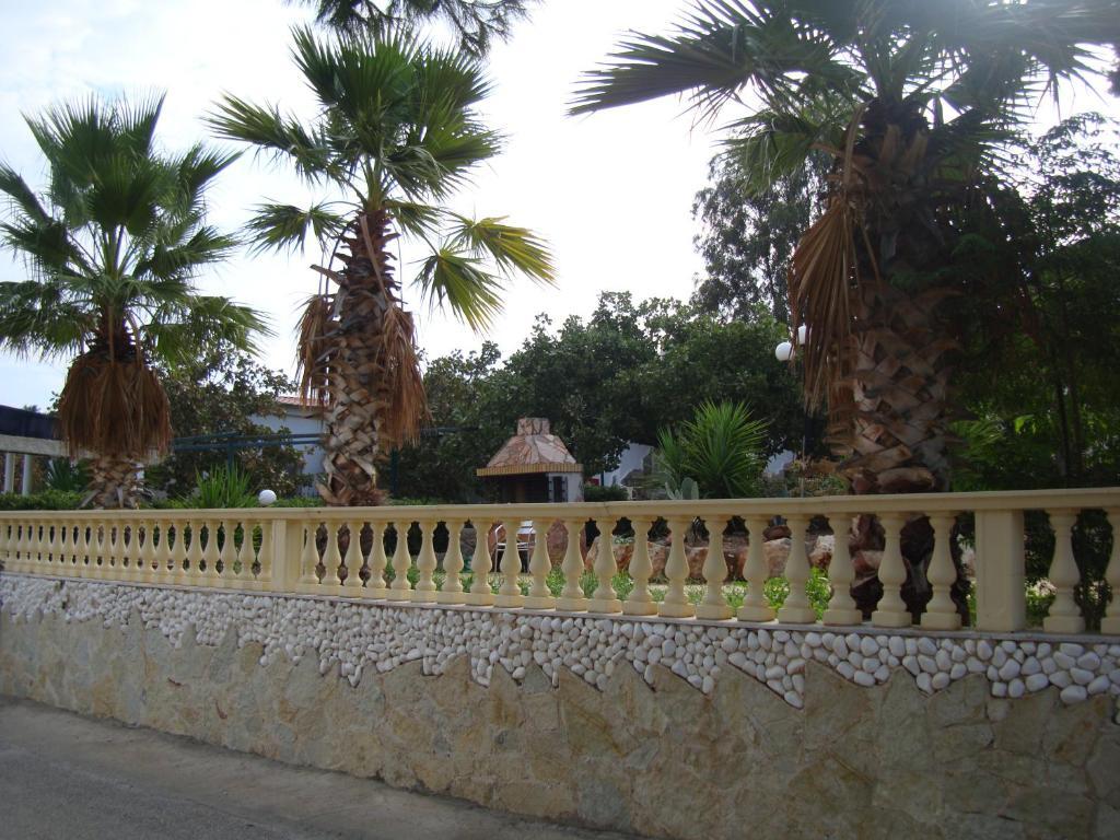 Mantas Bay Hotel Loutraki  Exterior photo