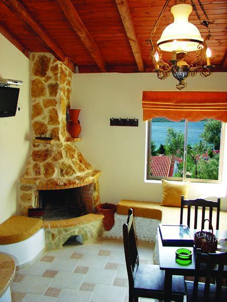 Mantas Bay Hotel Loutraki  Room photo