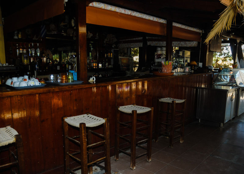 Mantas Bay Hotel Loutraki  Exterior photo
