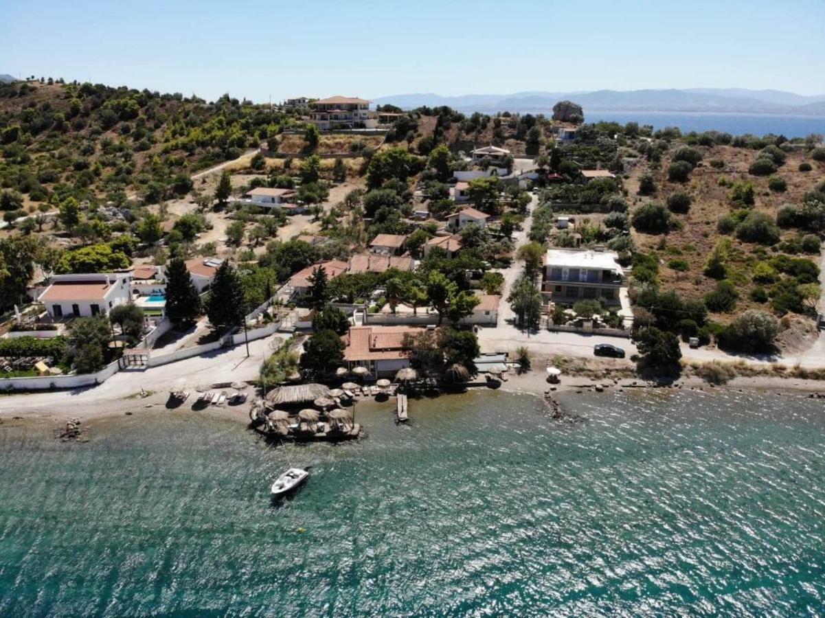Mantas Bay Hotel Loutraki  Exterior photo